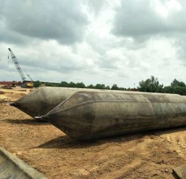 Túi Khởi động và Lót Landing